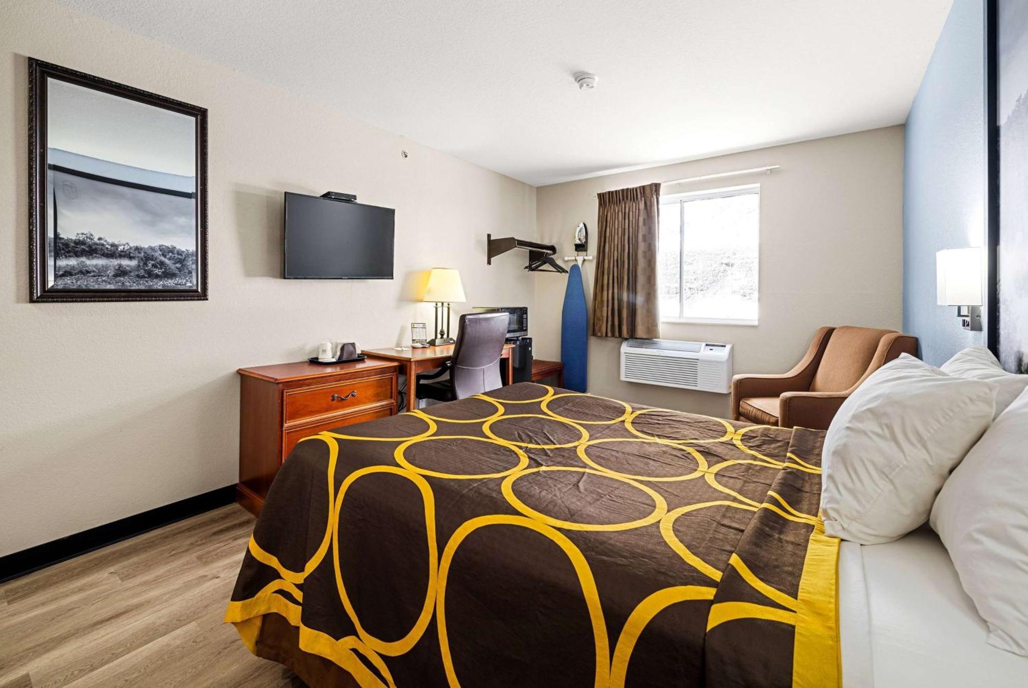 Super 8 By Wyndham Pittsburgh/Monroeville Exterior foto