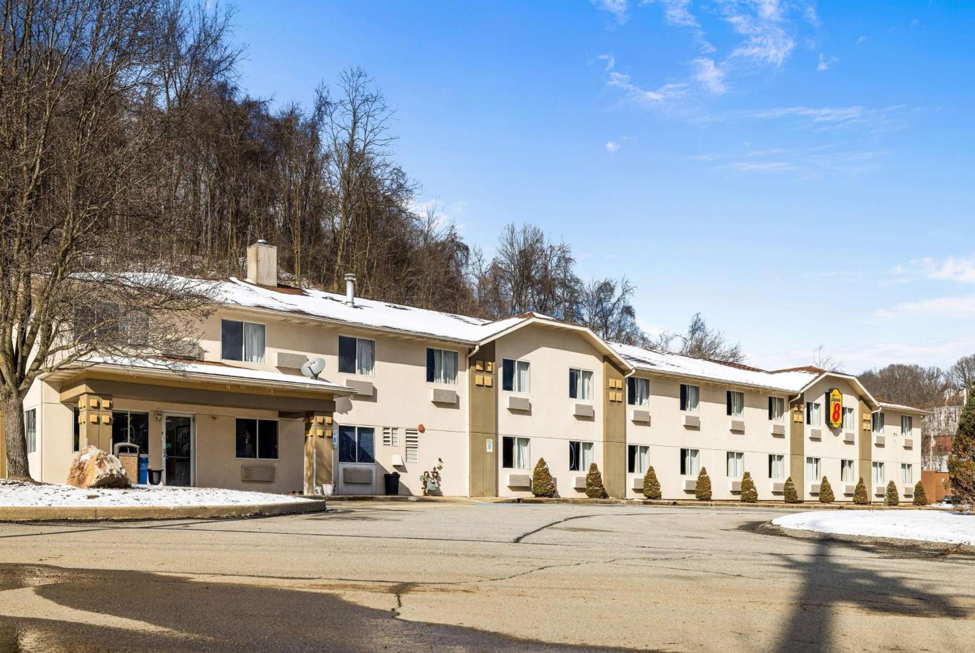 Super 8 By Wyndham Pittsburgh/Monroeville Exterior foto